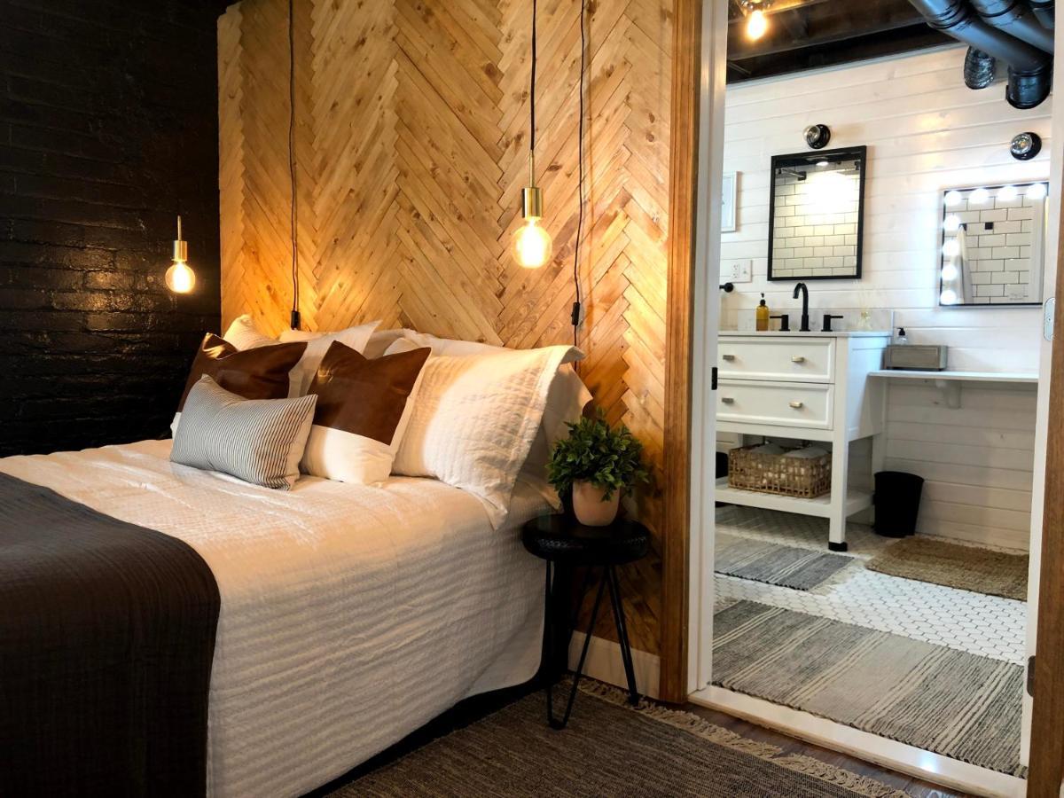 The Woodrow Homestay Detroit
